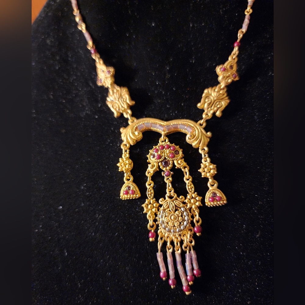*RARE FIND* Vintage Jewelry Set